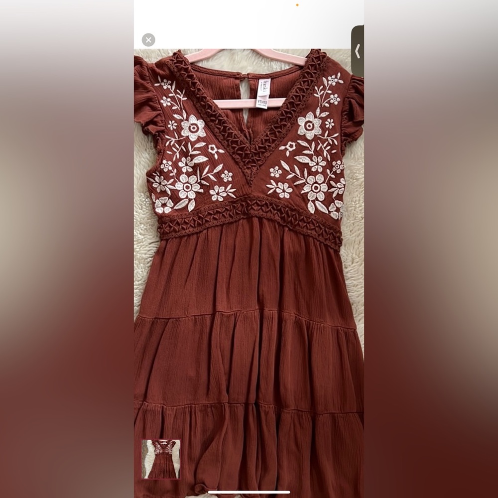 Beautiful fall style girls dress size 10. Pet free clean home.